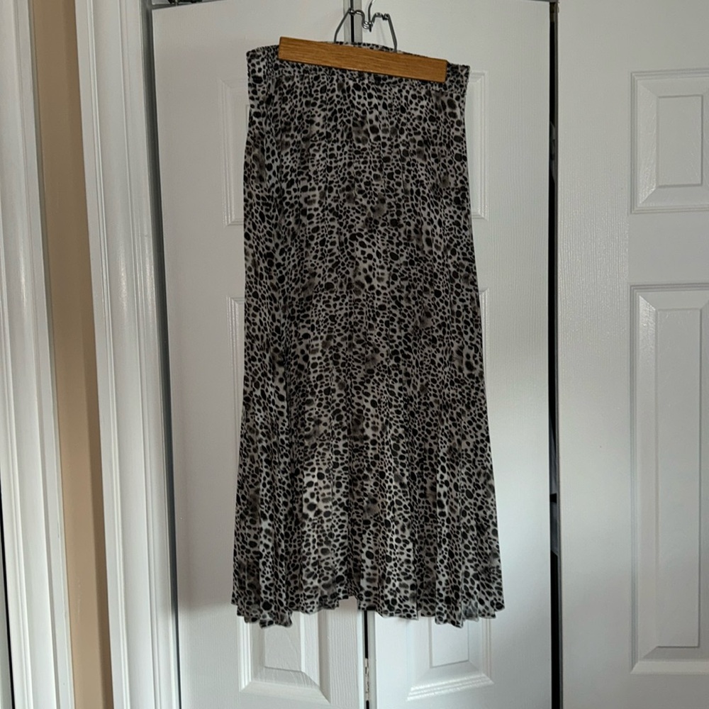 A New Day Leopard Midi Skirt Size Small